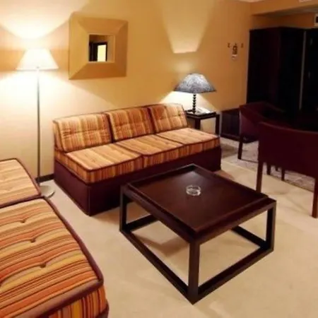 Apartment 09 *